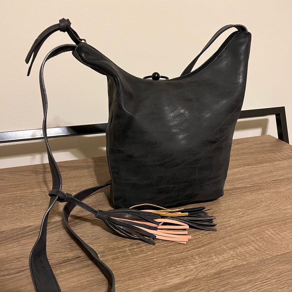 Crossbody hobo bag